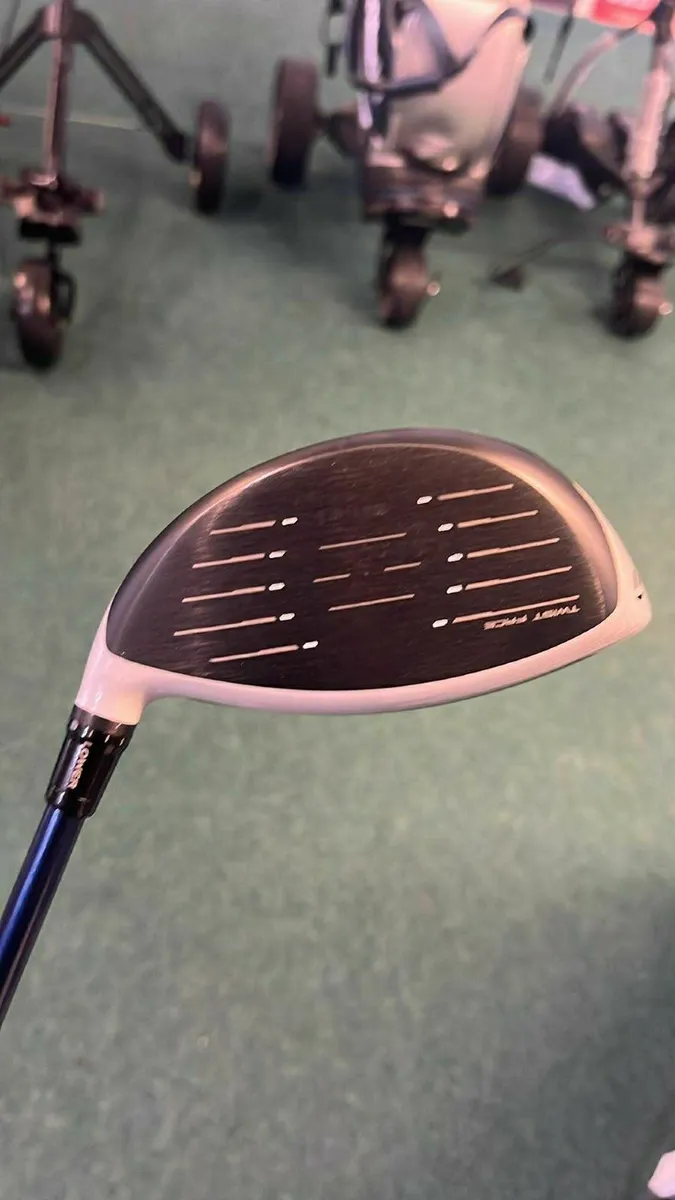 Taylormade Sim2 MAX 9 Degree  Ventus Stiff €275. - Image 4
