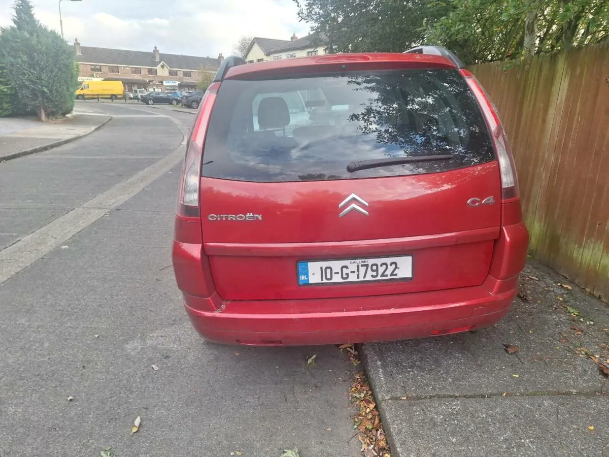 Citroen C4 picasso 7 seater - Image 1