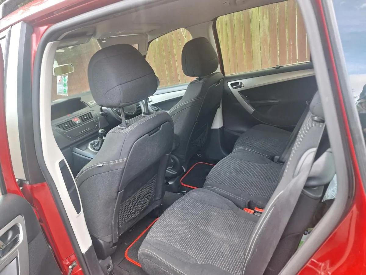 Citroen C4 picasso 7 seater - Image 4