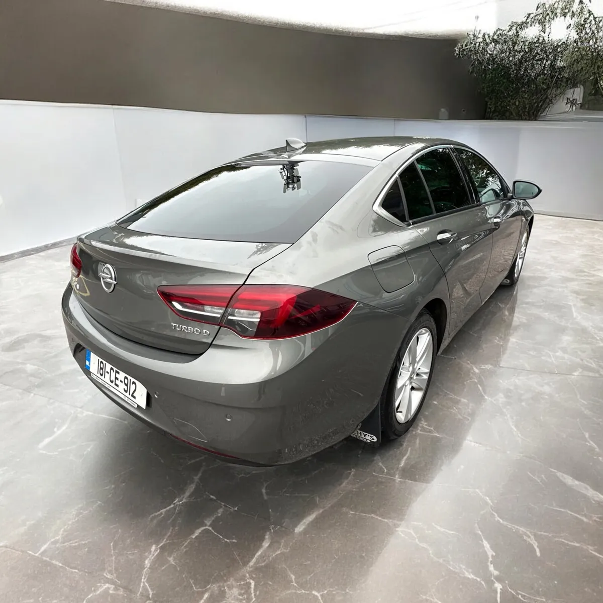 2018 Opel Insignia 1.6 (136PS) Turbo D ELITE - Image 3