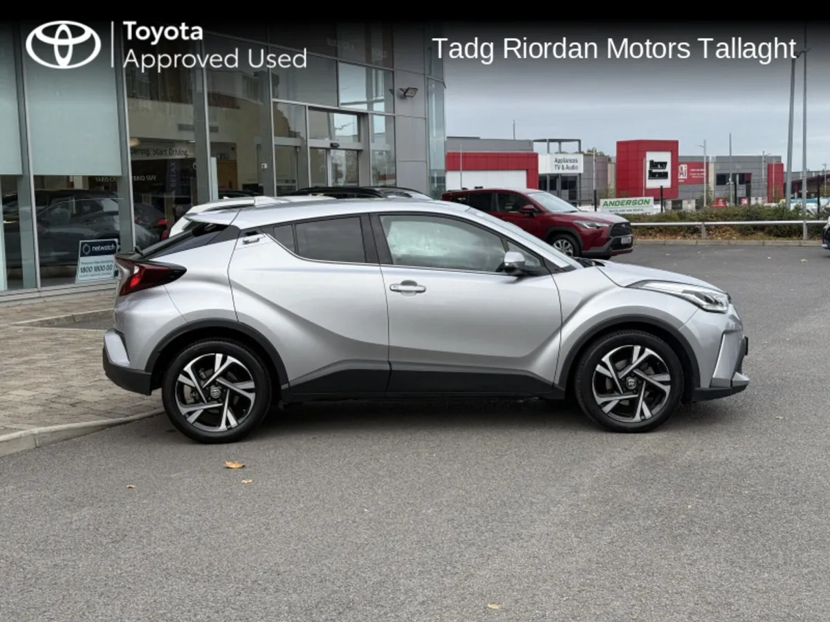 Toyota C-HR HYBRID SPORT - Image 3