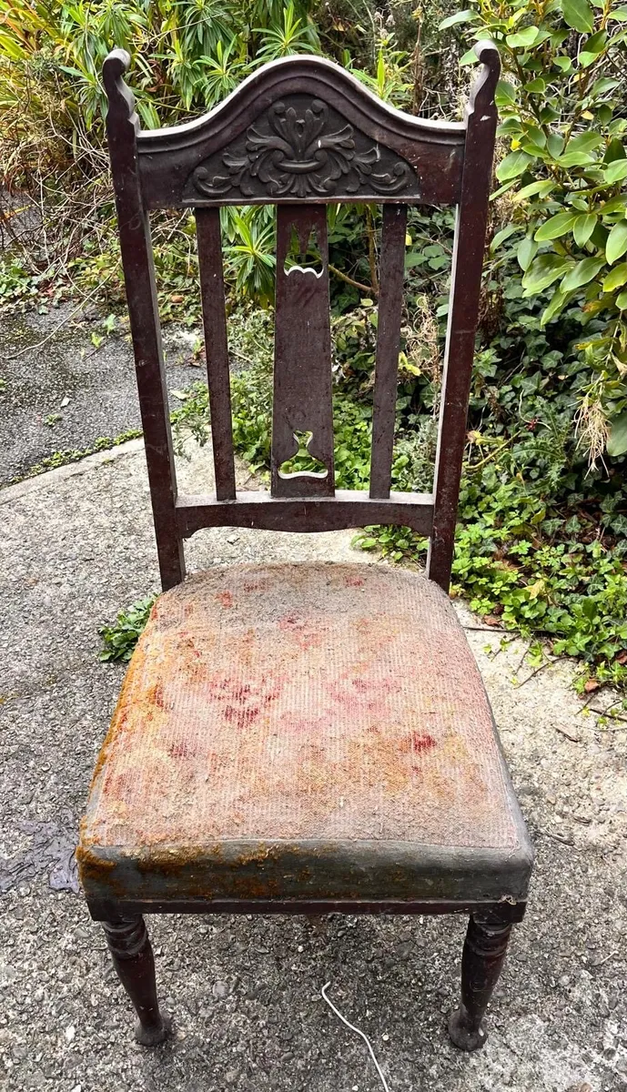 4 Antique chairs - Image 3