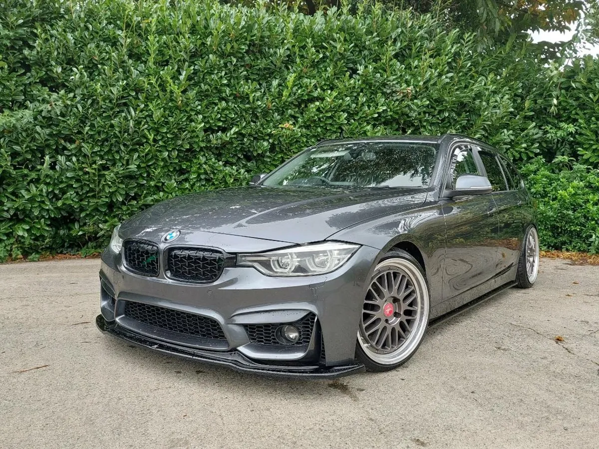 2018 BMW 318D SPORT TOURER BAGGED - Image 2