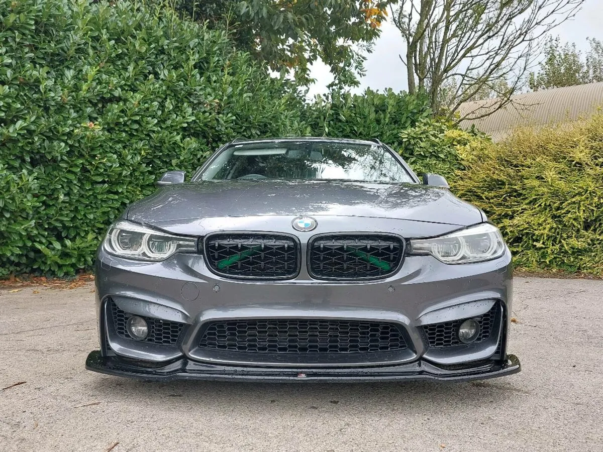 2018 BMW 318D SPORT TOURER BAGGED - Image 4