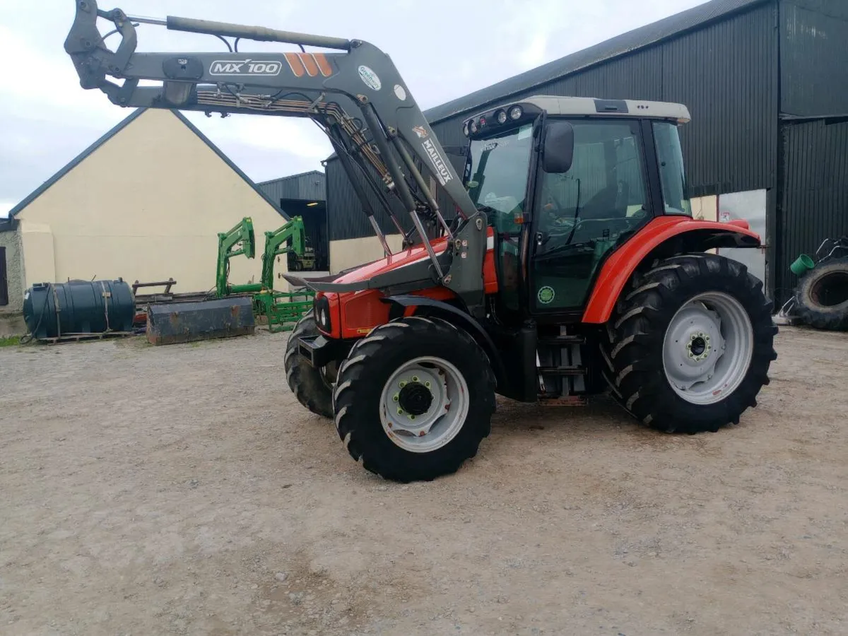 Massey Ferguson 5455 - Image 1