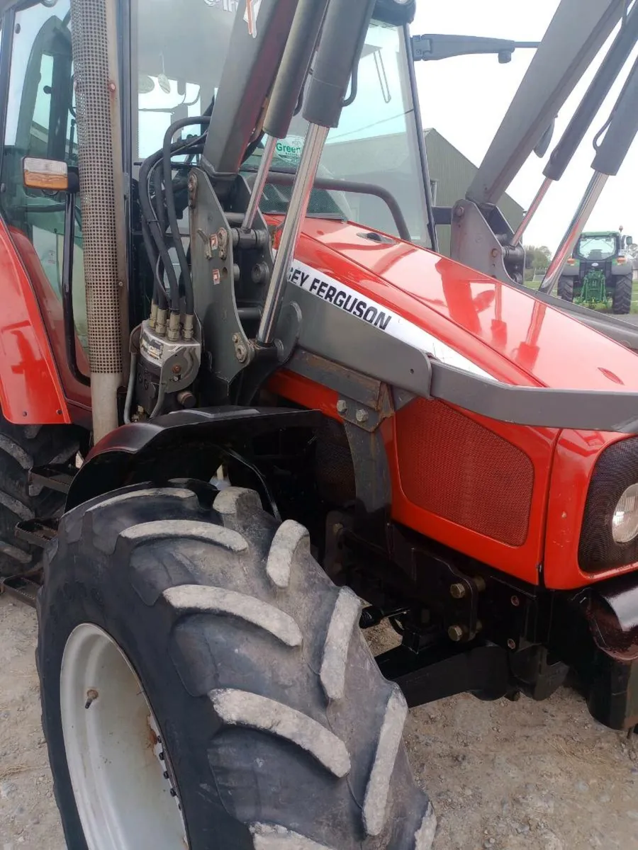Massey Ferguson 5455 - Image 2