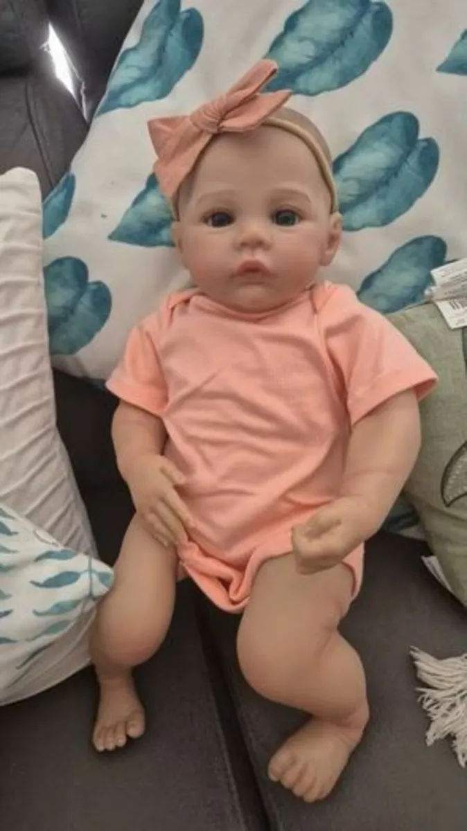 Reborn doll 18inch - Image 2
