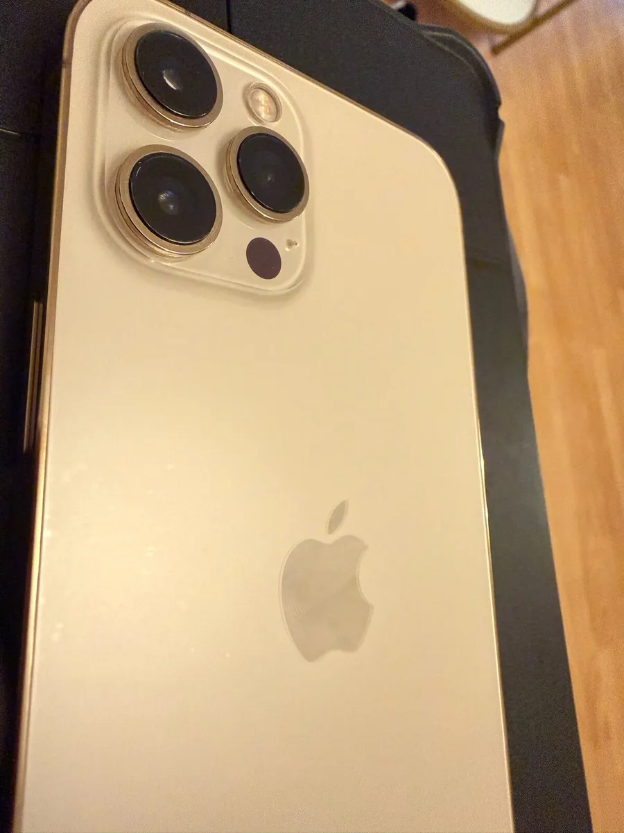 Iphone 12 Pro Max -256GB -  Scratch free - Image 2