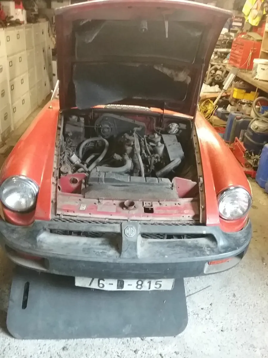 MG MGB 1976 - Image 2