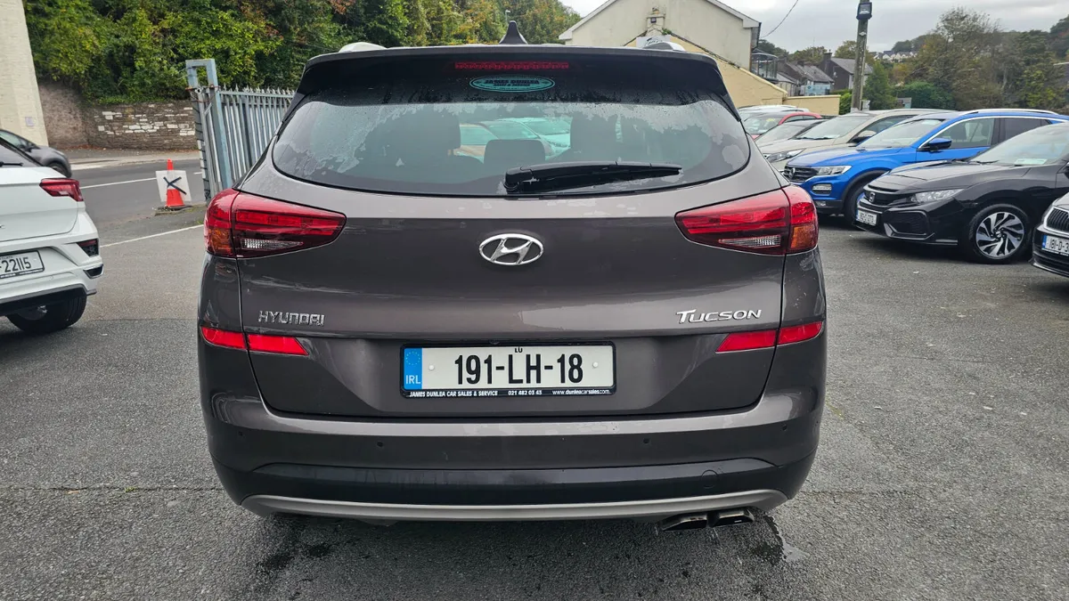 Hyundai Tucson 2019 2WD Executive Plus ONLY 66K KM - Image 4
