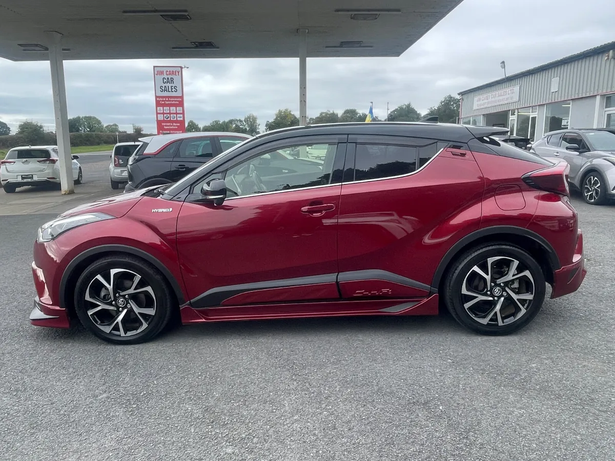Toyota CHR 2018-2 - Image 4