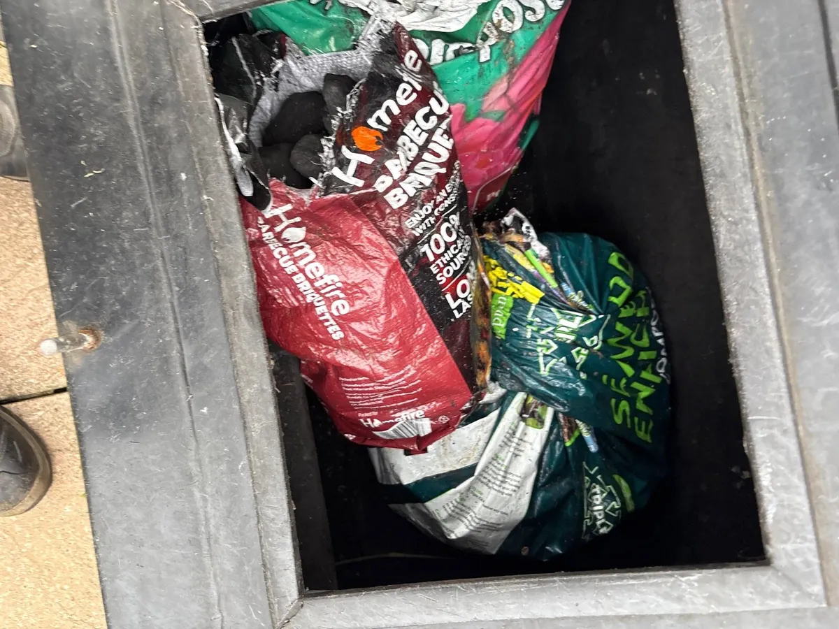 Coal bunker 150kg - Image 3