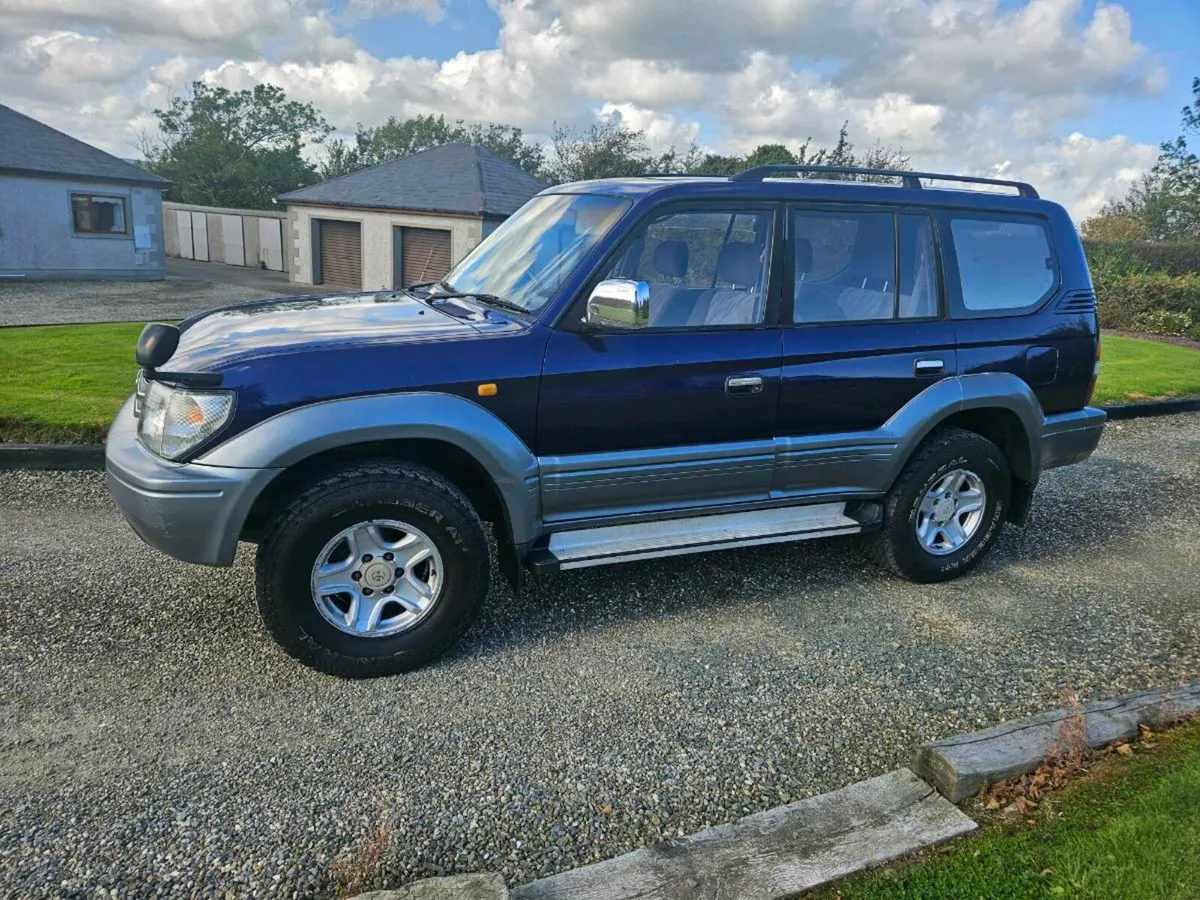 TOYOTA LANDCRUISER PRADO - Image 2