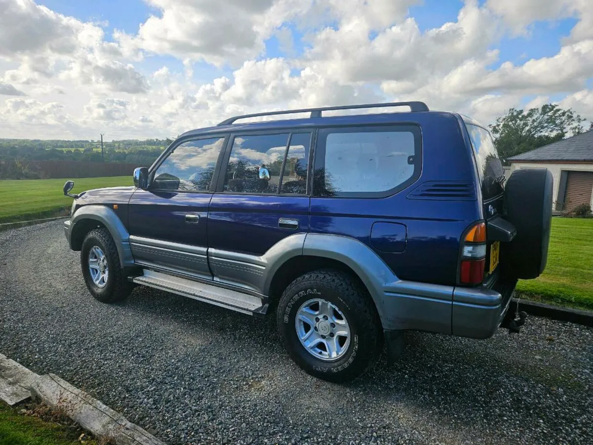 TOYOTA LANDCRUISER PRADO - Image 3