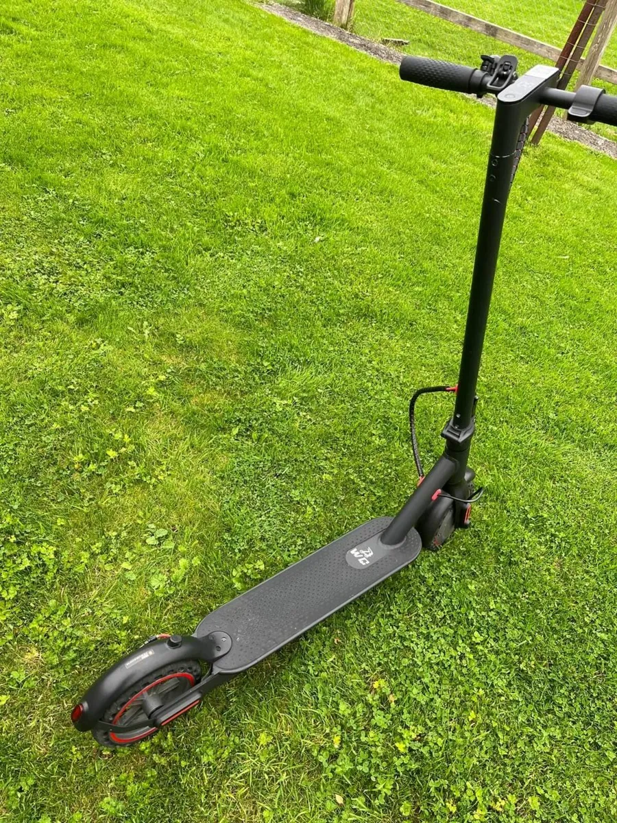 Electric scooter - Image 3