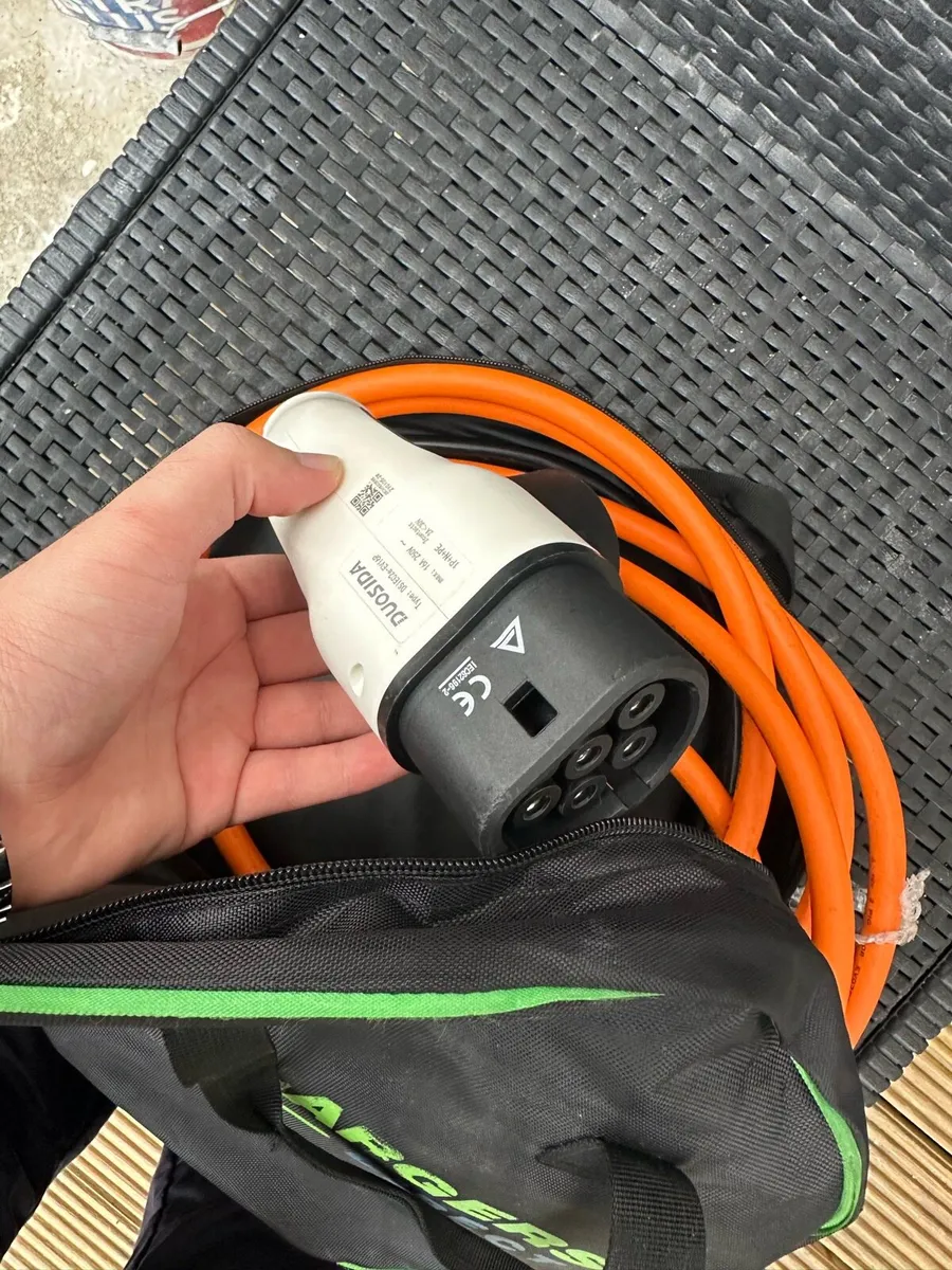 Type 2 EV Charger - Image 3