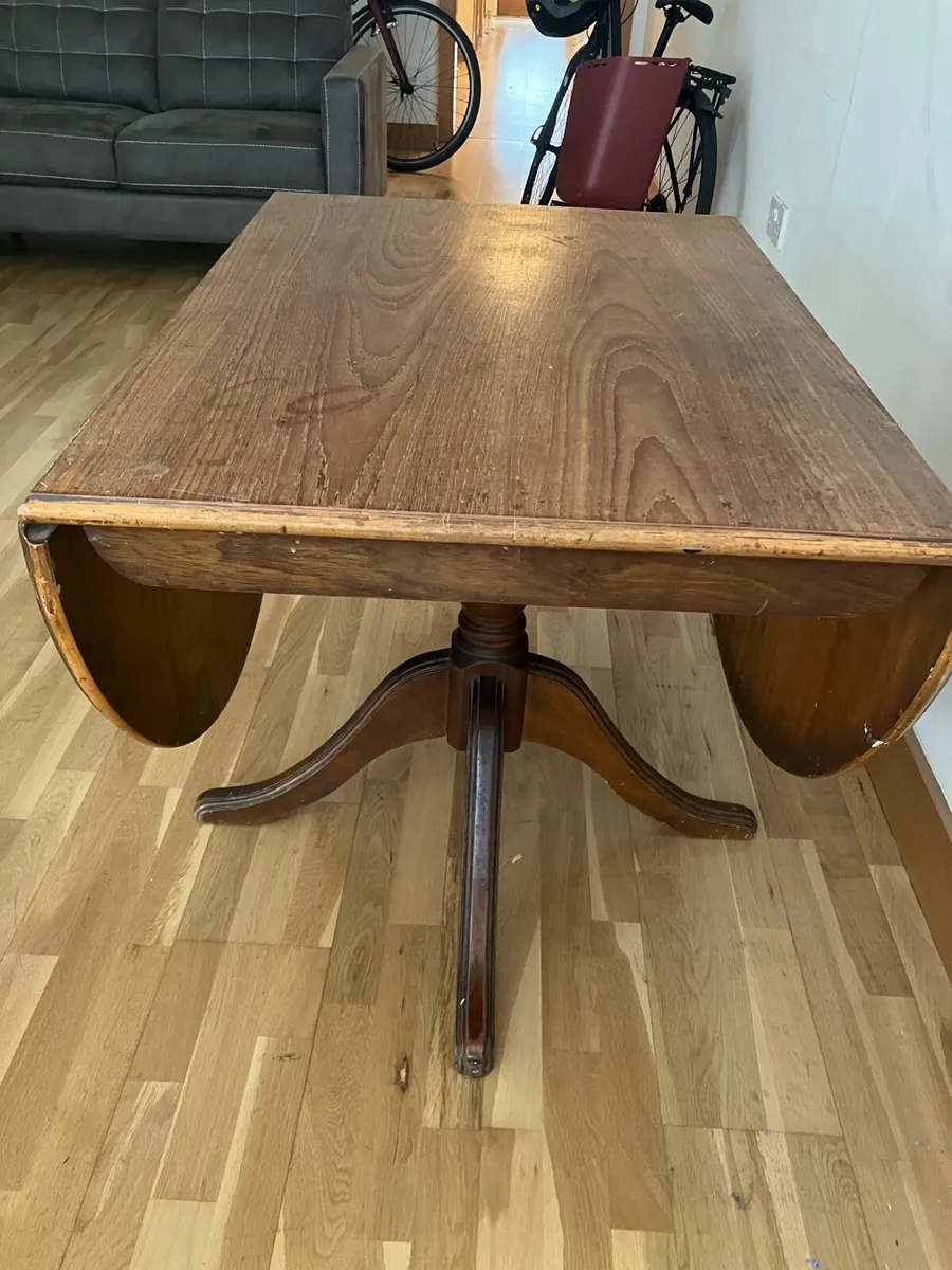 Wooden table - Image 2