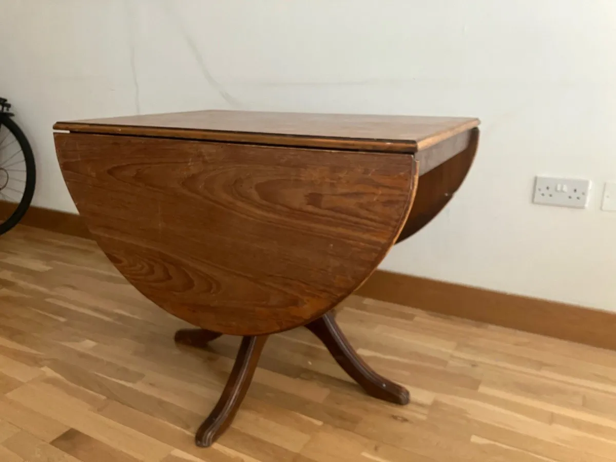 Wooden table - Image 3
