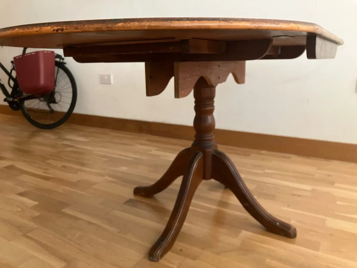 Wooden table - Image 4