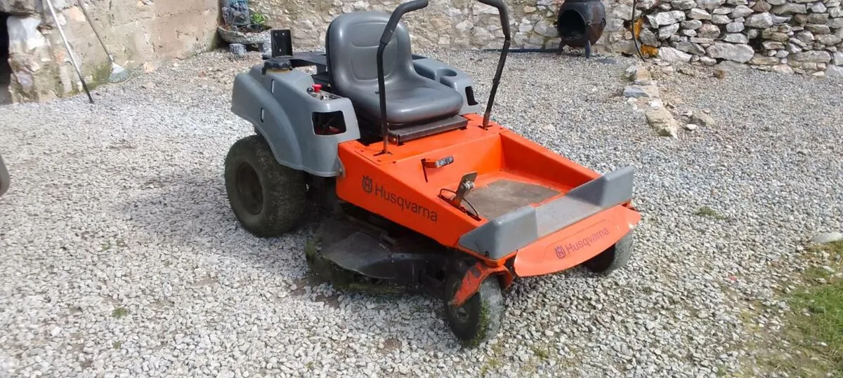 Husqvarna zero-turn - Image 1