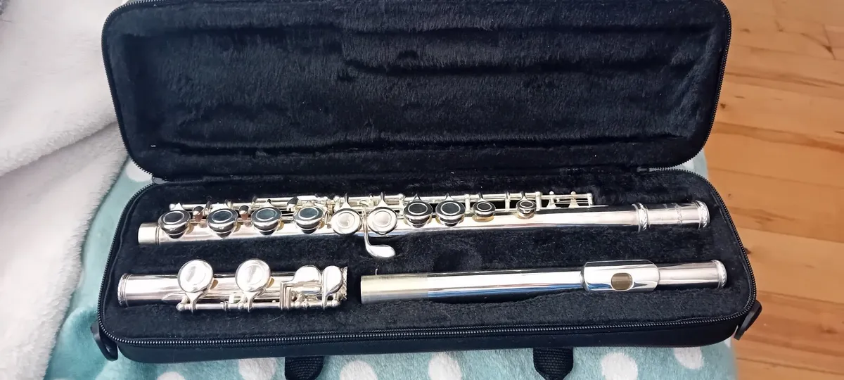 Flute - Image 3