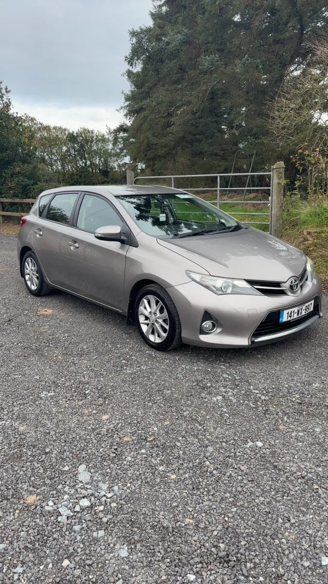 Toyota Auris - Image 1