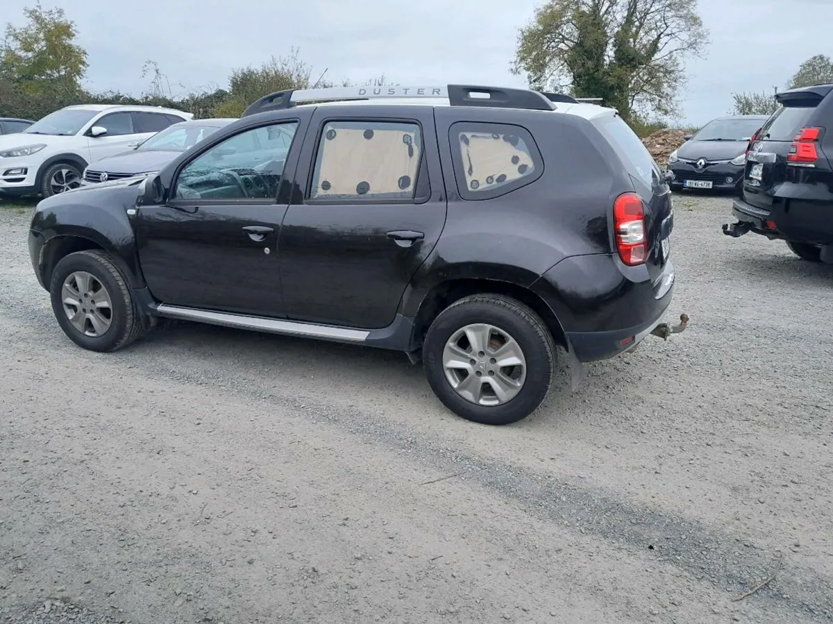 Dacia duster commercial - Image 3