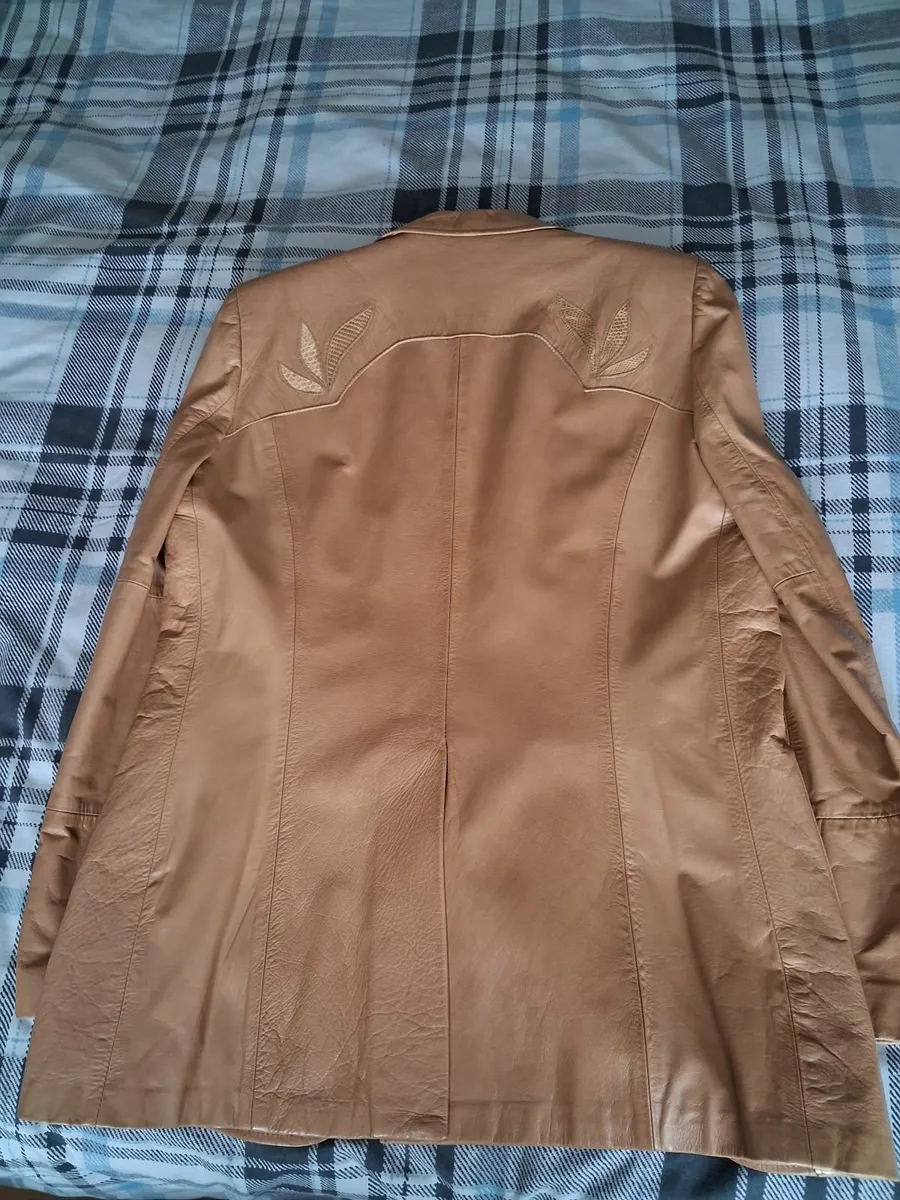 Leather Jacket and shirt - Image 2