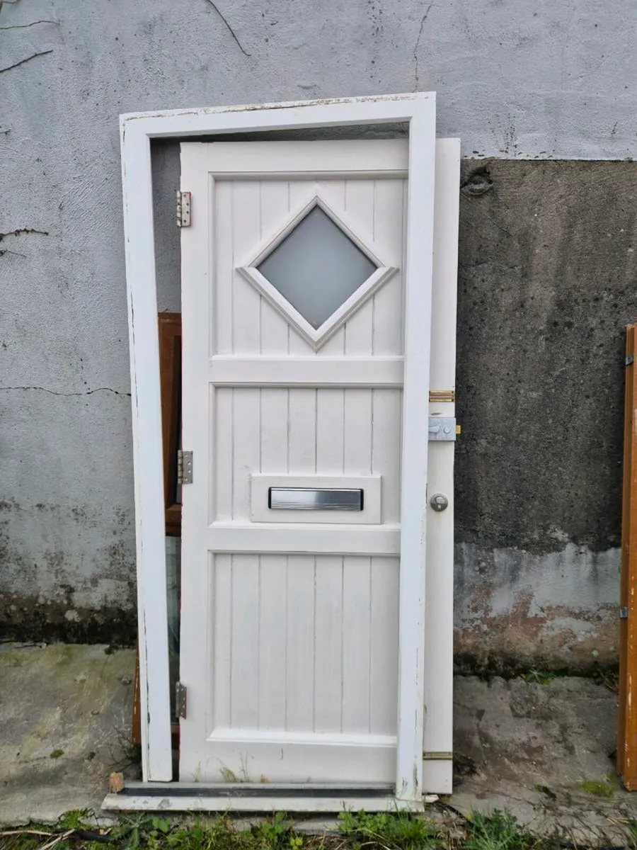 Second hand front door - Image 1