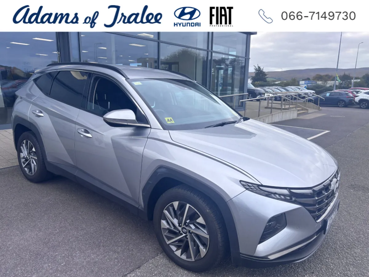 Hyundai Tucson IX35 EXECUTIVE PLUS DIESEL 5 5DR - Image 1