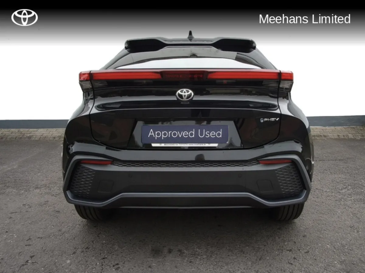 Toyota C-HR C-HR PHEV SPORT - Image 4