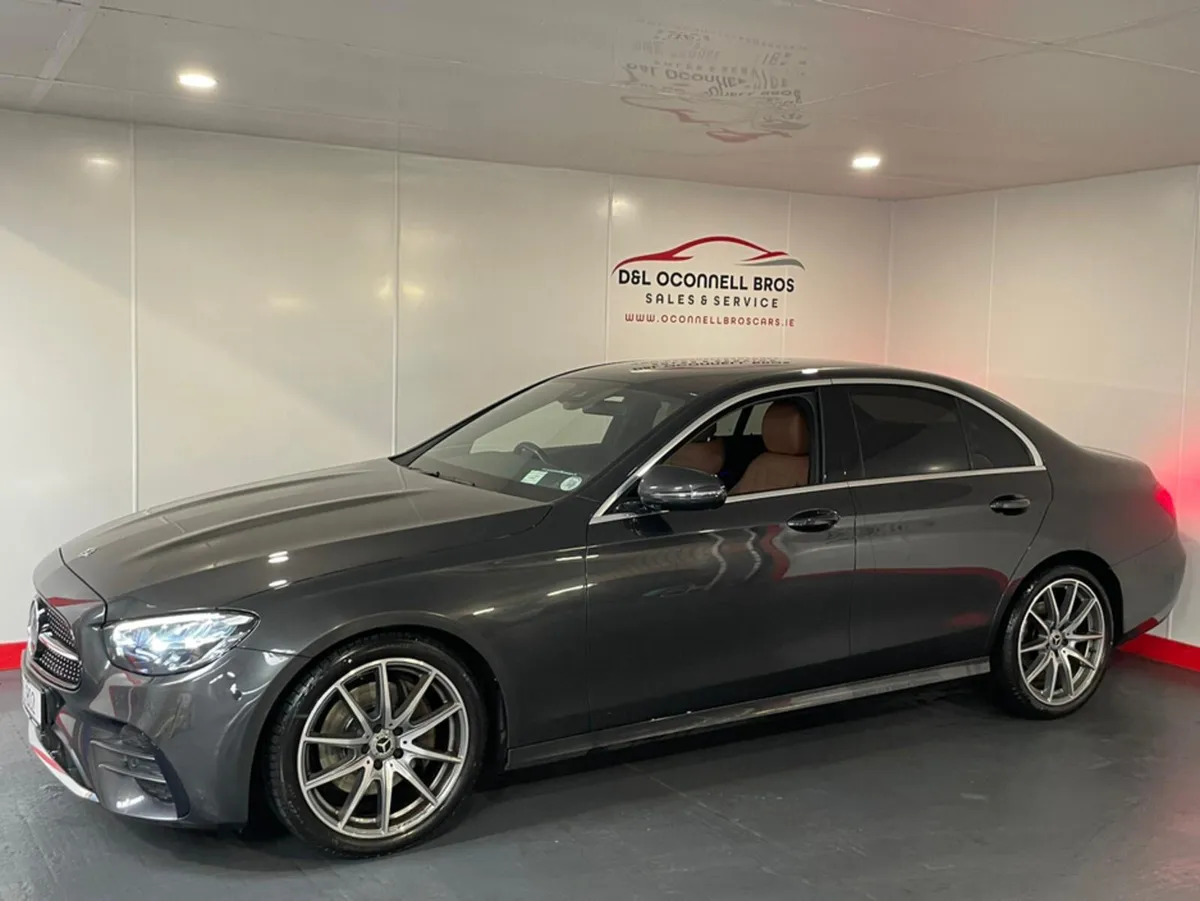 Mercedes-Benz E-Class E220D SERIES AMG 4DR AUTO - Image 3