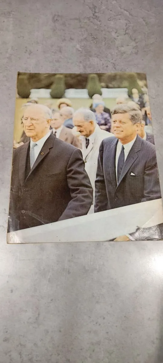 Magazine - Image 4