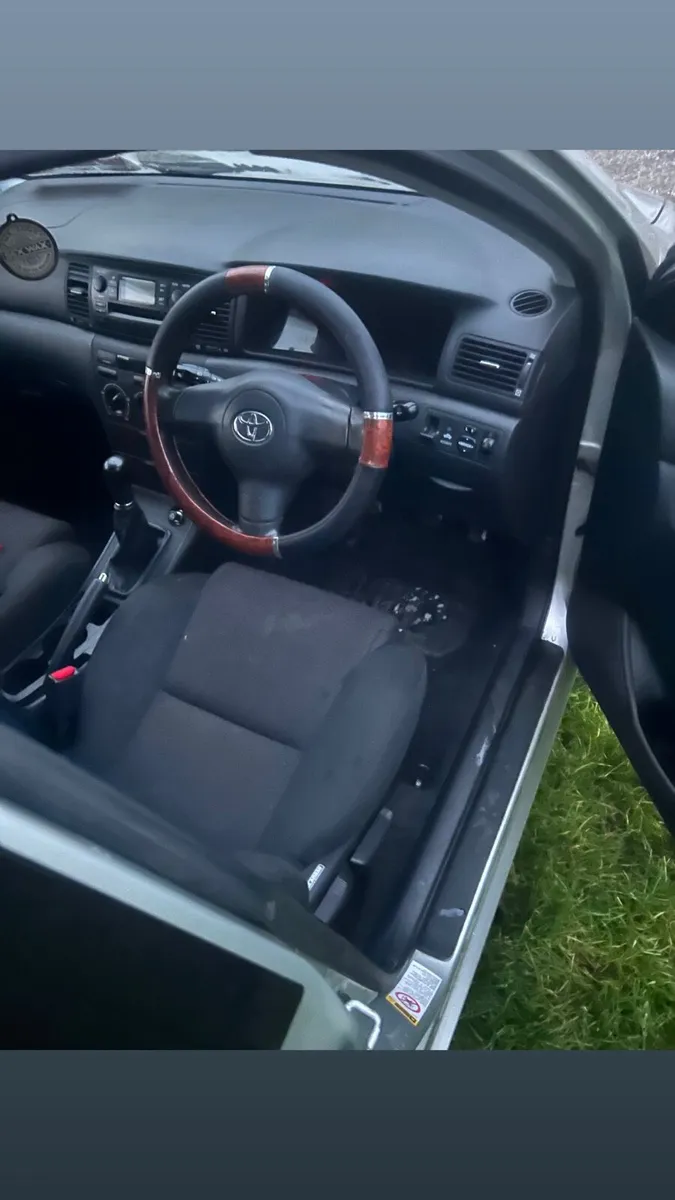 Toyota corolla 1.4 vvti - Image 3