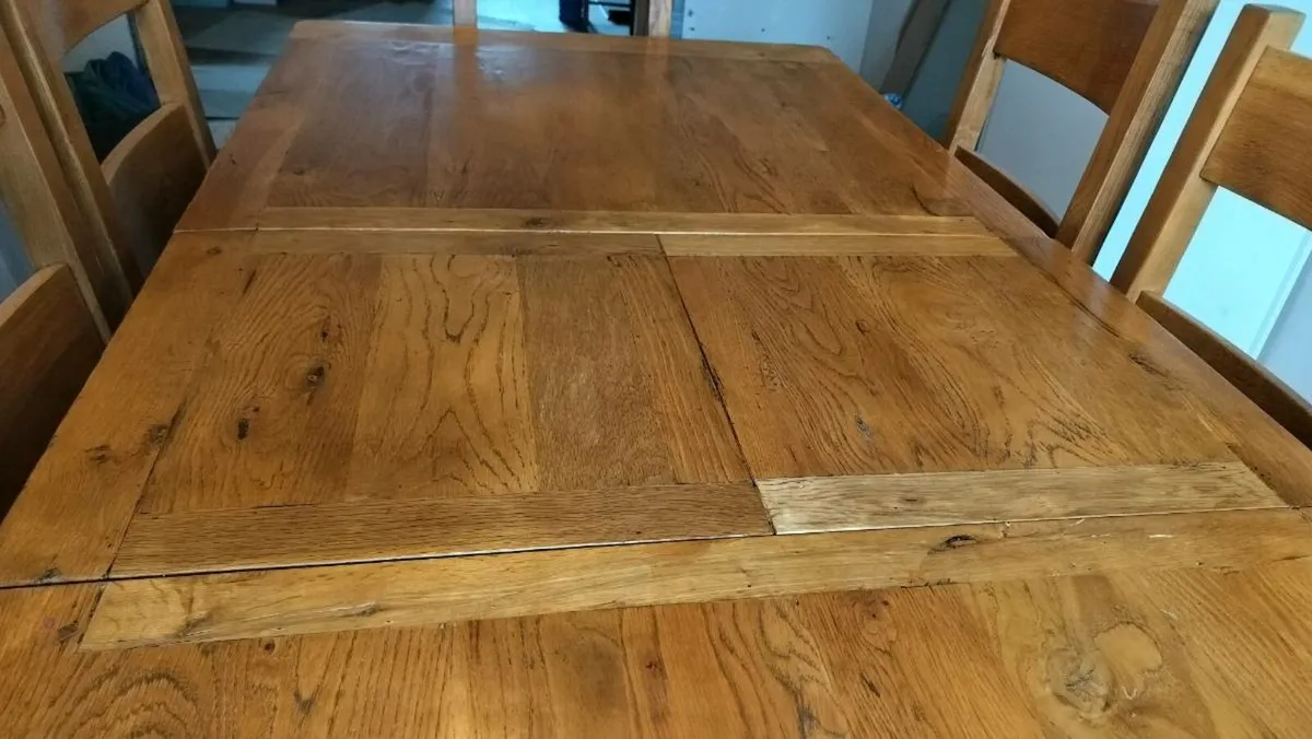 Solid Oak Extendable Table & Chairs 8 Seats - Image 2