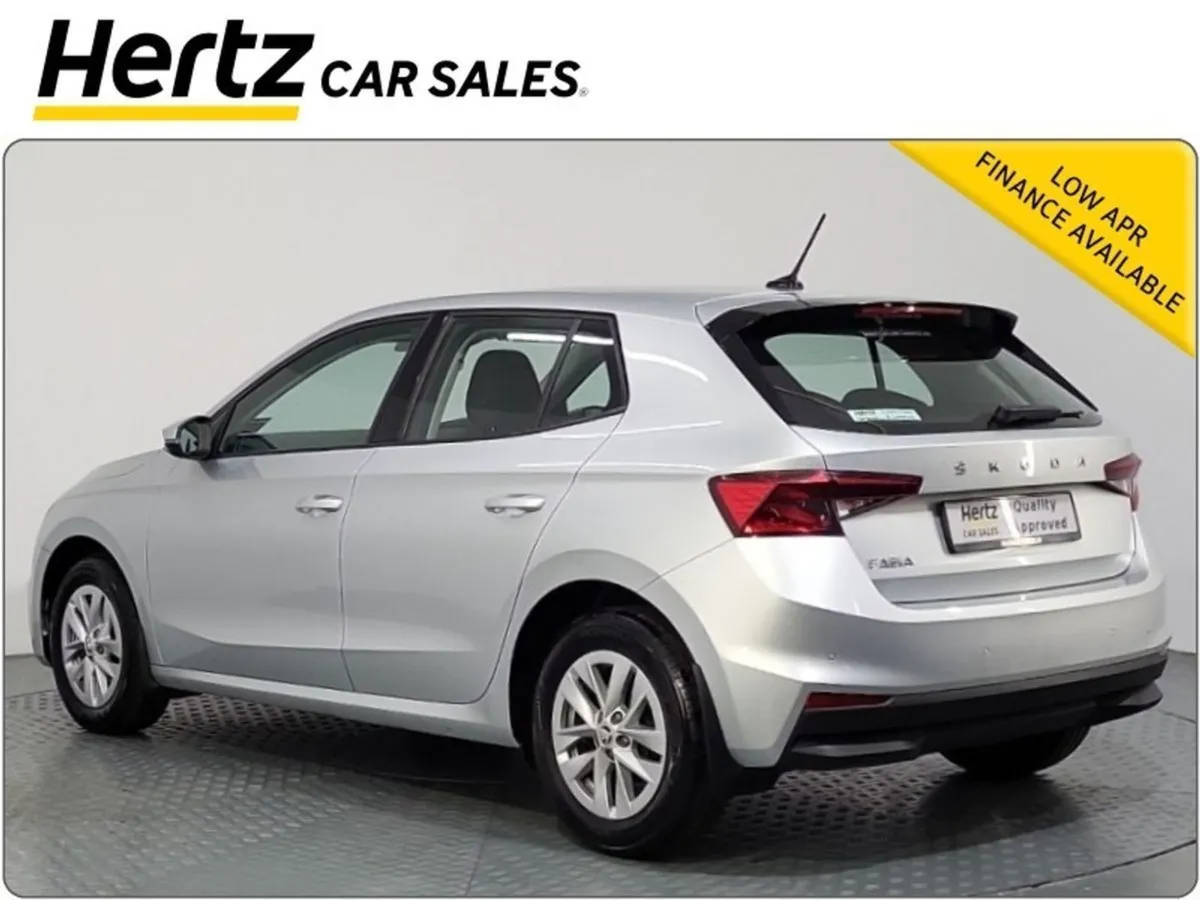 Skoda Fabia Ambition 1.0 MPI Petrol Manual - Image 2