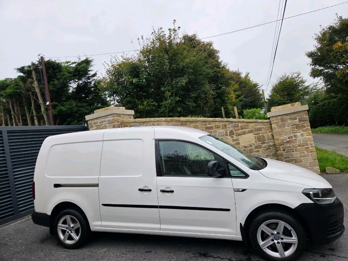 2019 VOLKSWAGEN CADDY - Image 1