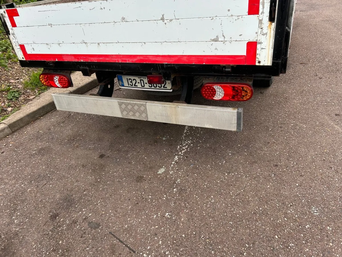 Hino Other 2013 - Image 4