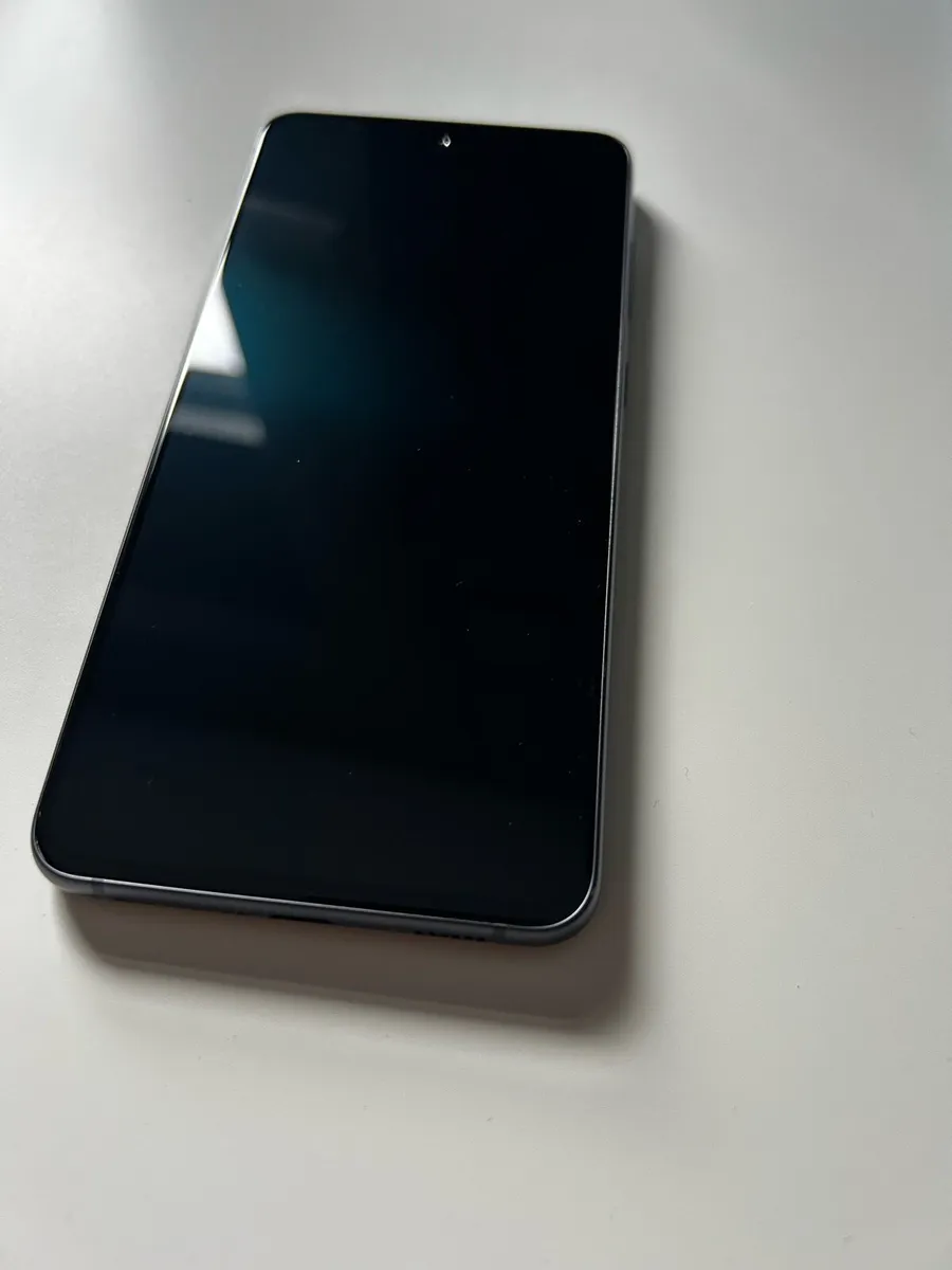 Samsung S21 FE 5G - Image 1