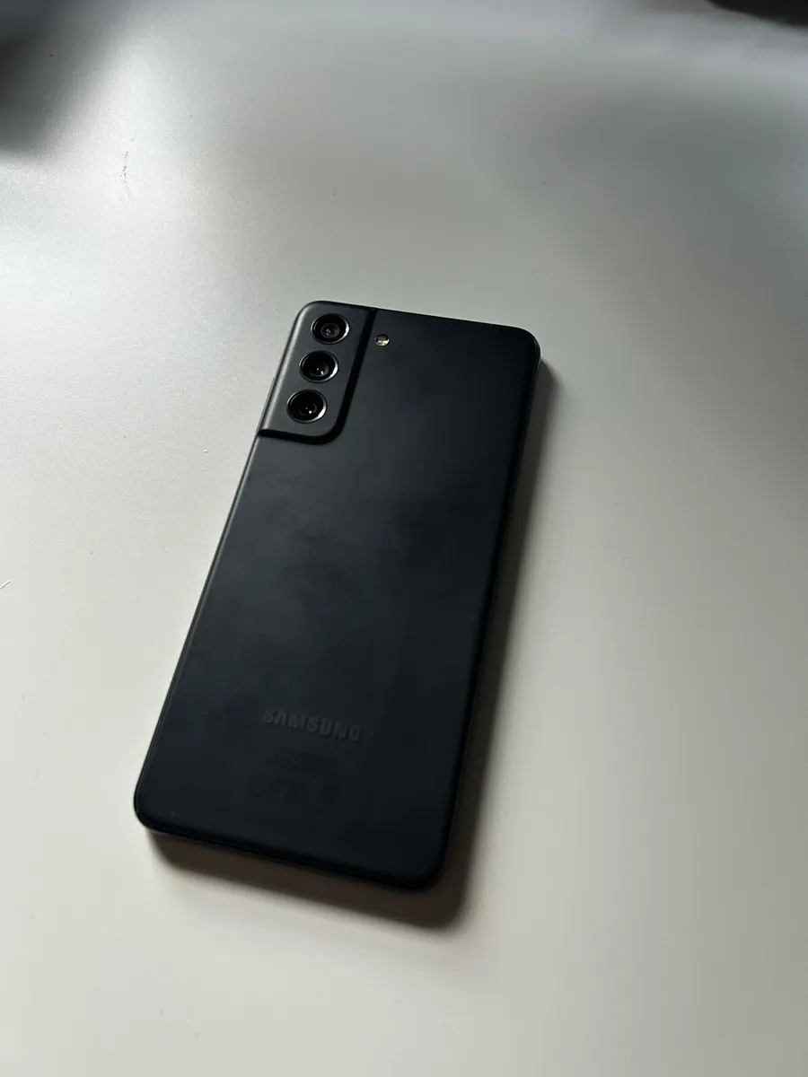 Samsung S21 FE 5G - Image 2