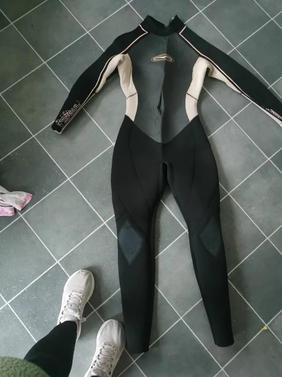 Wetsuit - Image 1