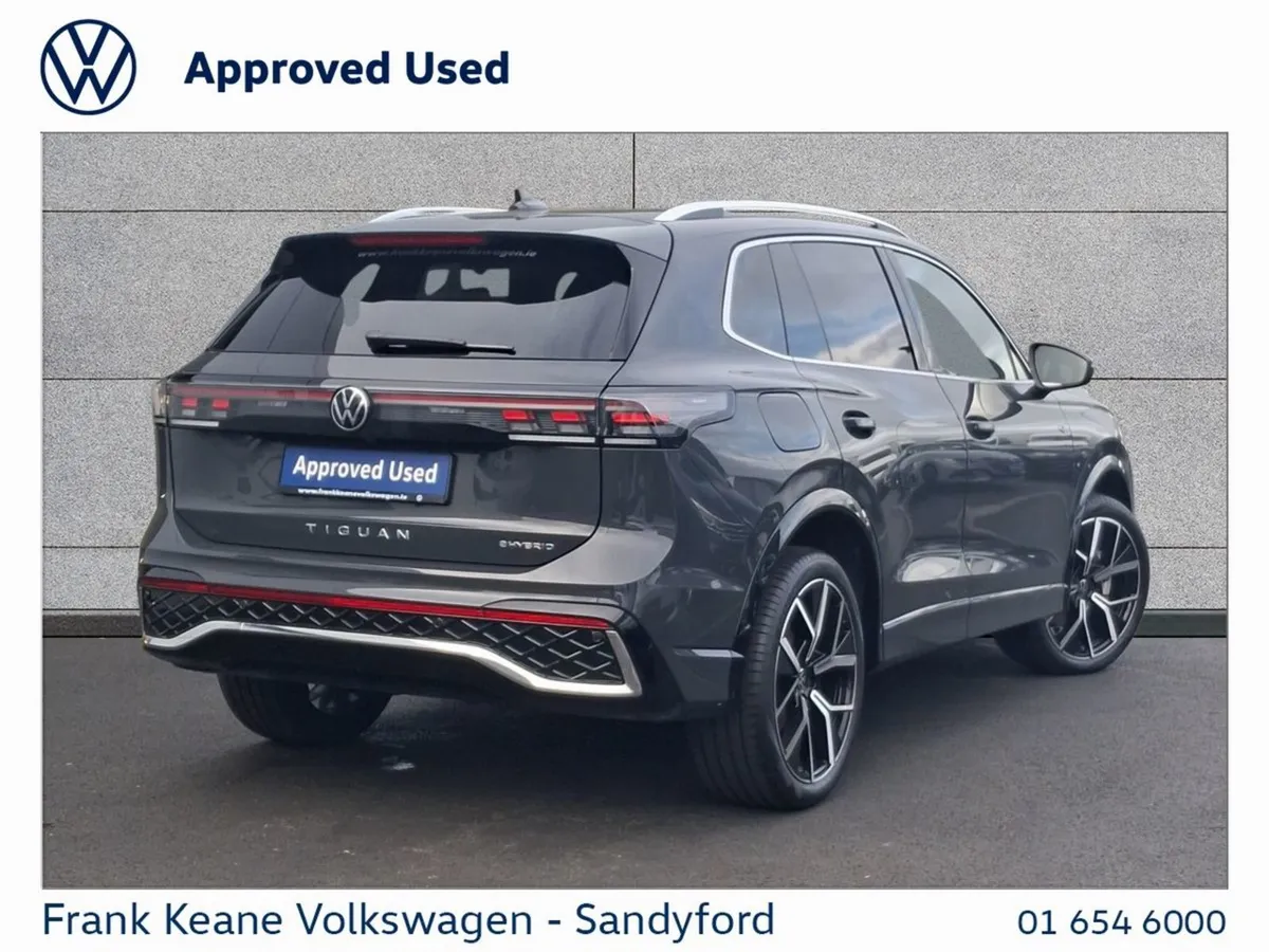 Volkswagen Tiguan  r-line  1.5 Phev DSG Automatic - Image 3
