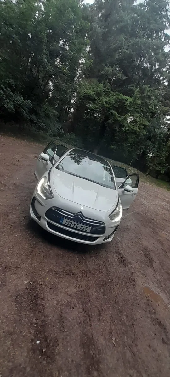 Car - Image 1