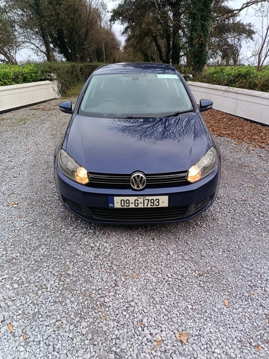 2009 Volkswagen Golf  2.0 tdi - Image 1