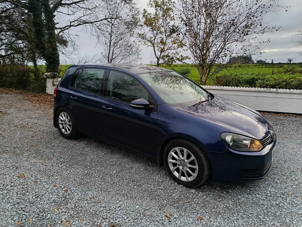 2009 Volkswagen Golf  2.0 tdi - Image 3