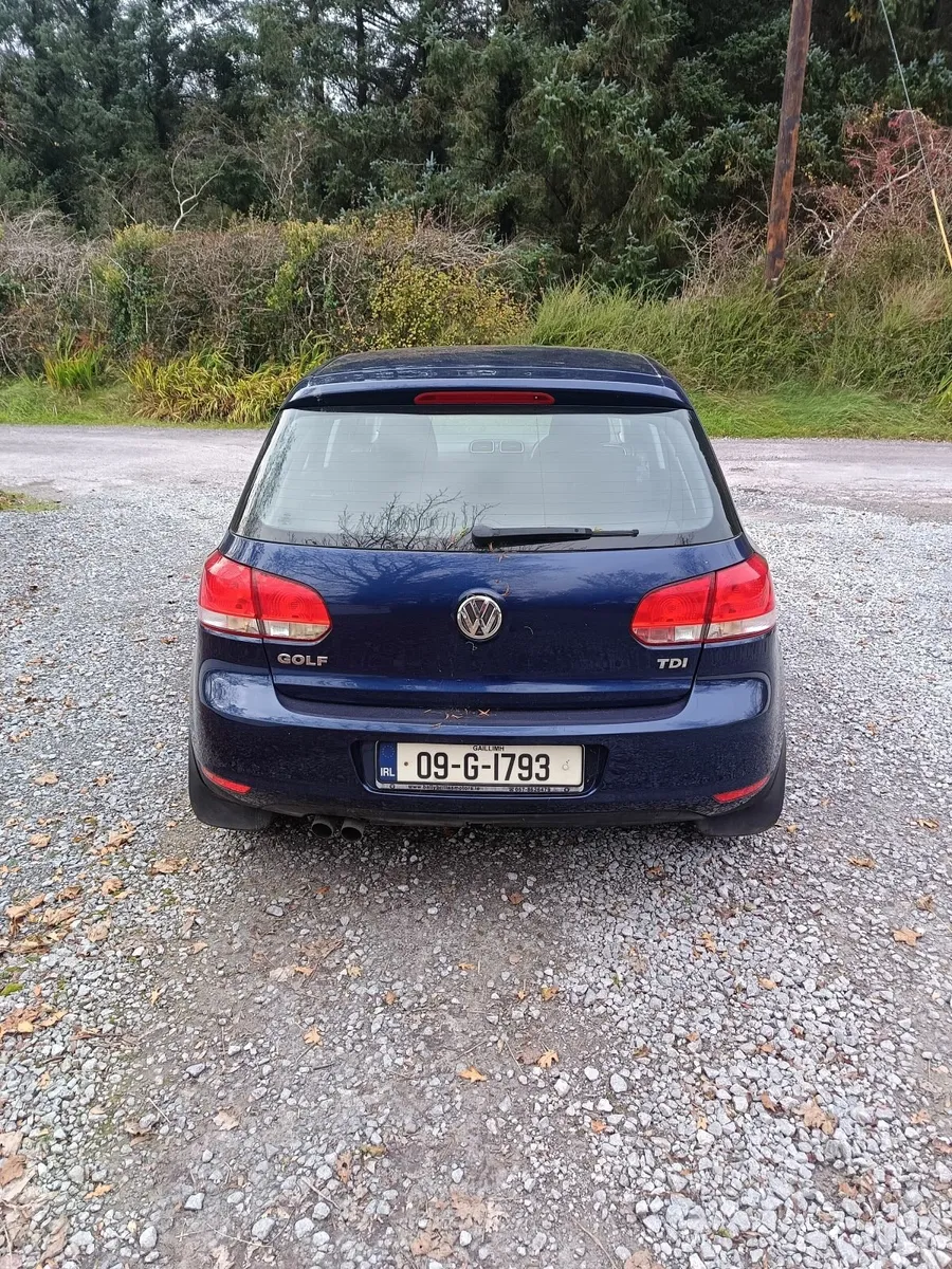 2009 Volkswagen Golf  2.0 tdi - Image 4