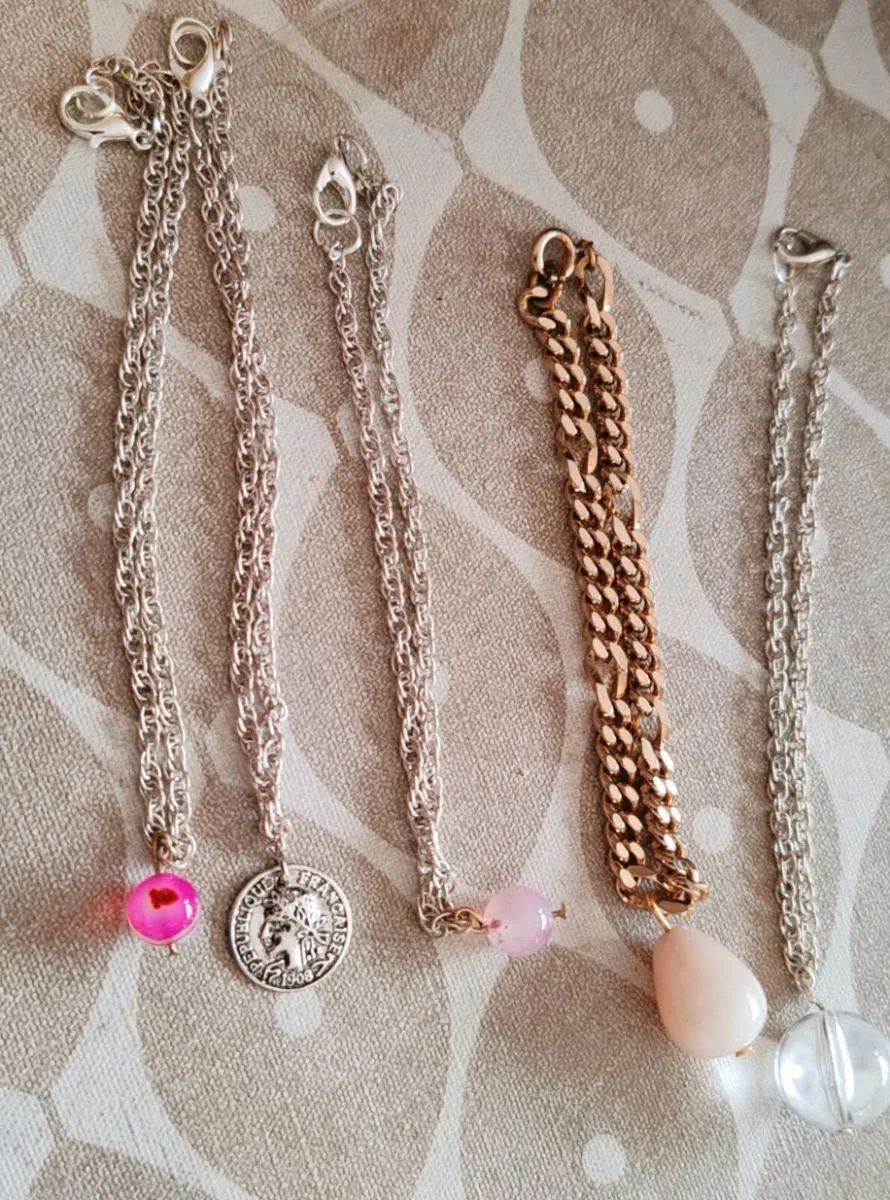 Large collection of costume jewellery - Image 3