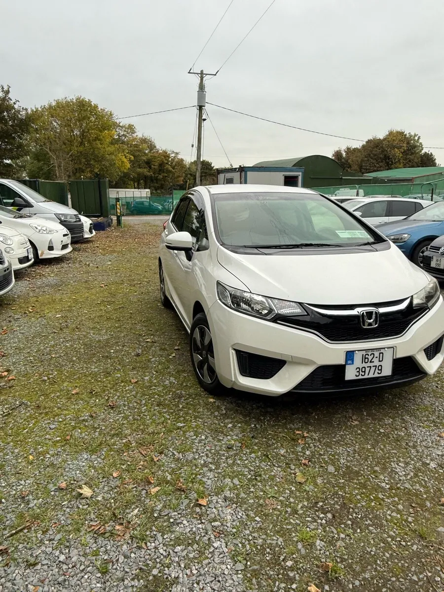 Honda Fit 2016 White Petrol only no hybrid - Image 2