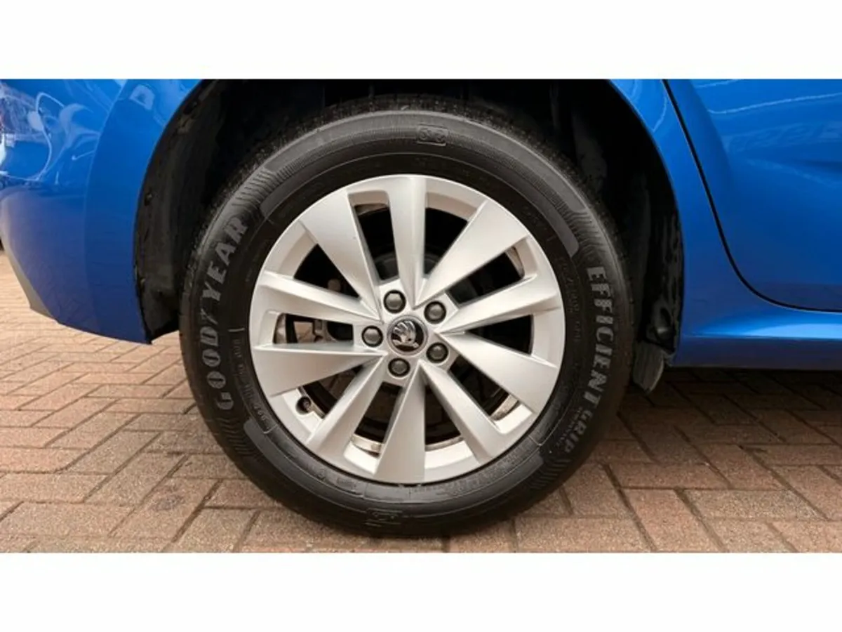 Skoda Kamiq AMB 1.0tsi 110HP DSG 5DR Auto - Image 4