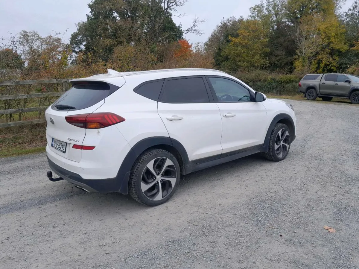 Hyundai  tuscon commercial - Image 3
